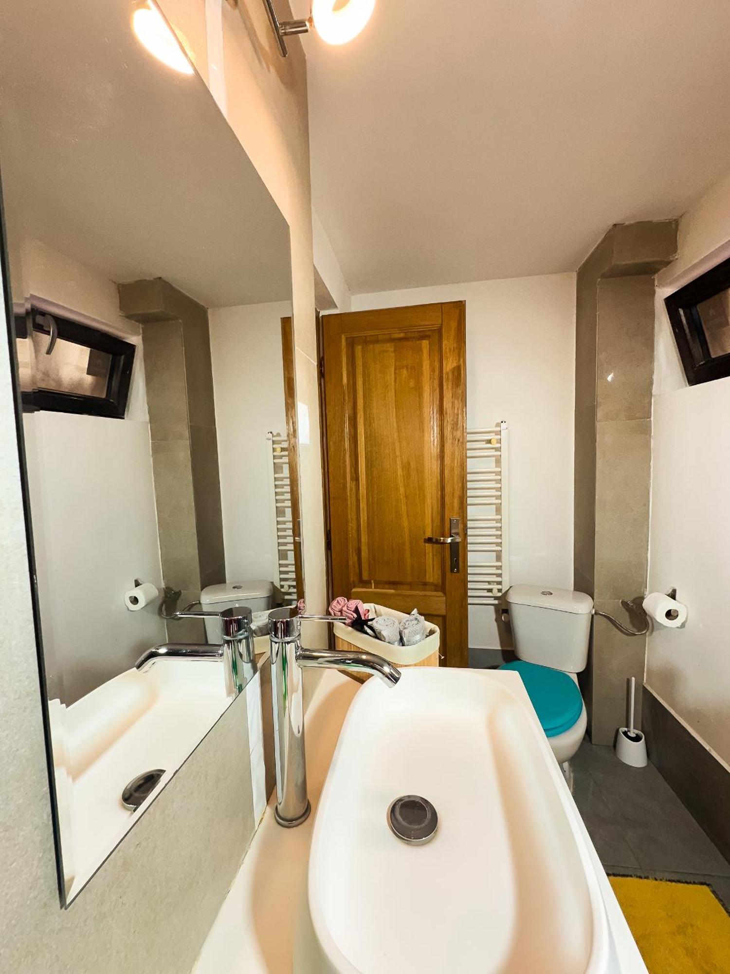 Venus Central Lux Studio Крайова Екстер'єр фото