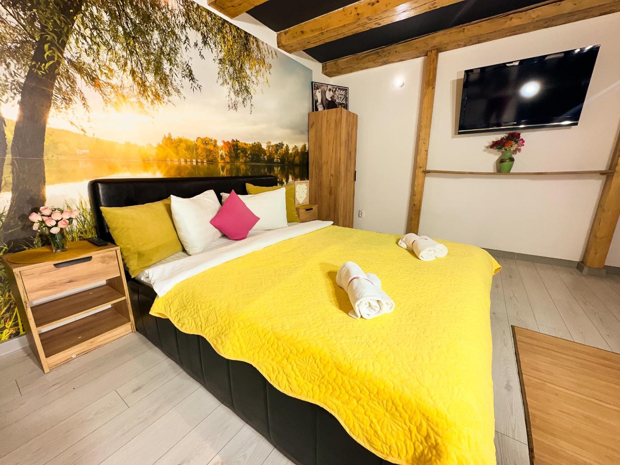 Venus Central Lux Studio Крайова Екстер'єр фото