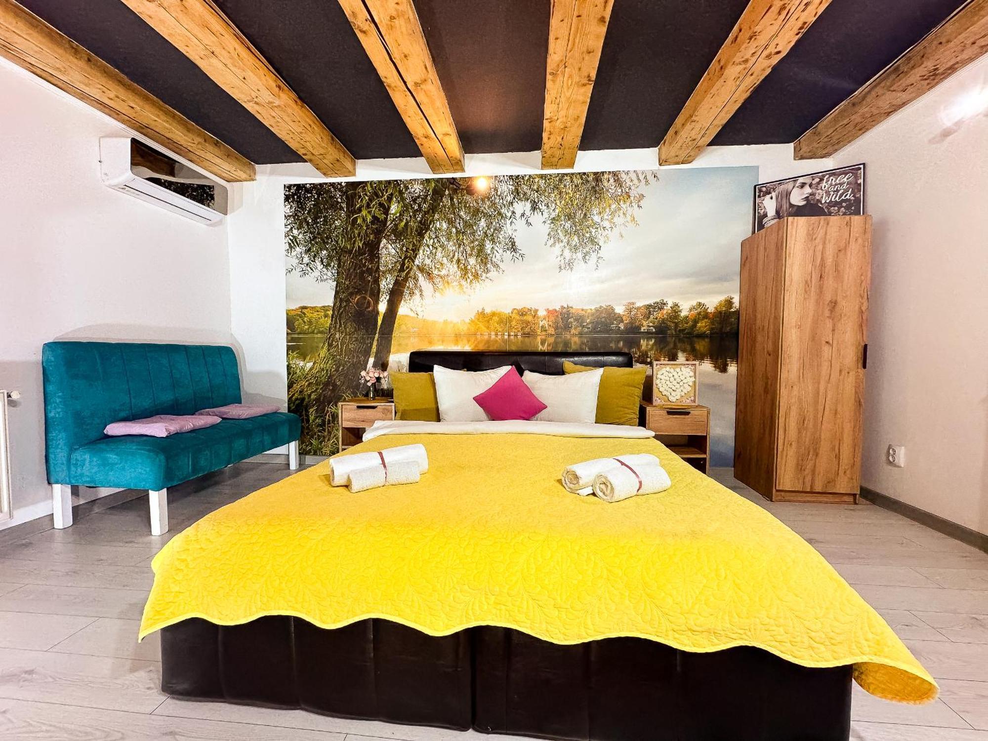Venus Central Lux Studio Крайова Екстер'єр фото